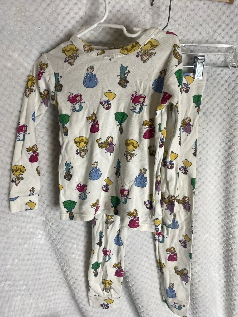 Gap Disney Cream Kids Pajama Set with Multicolor Princesses Print